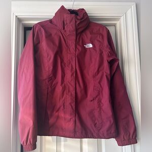 The North Face Evolve II Triclimate Dark Red Jackets w/Hood and Pockets. Size S